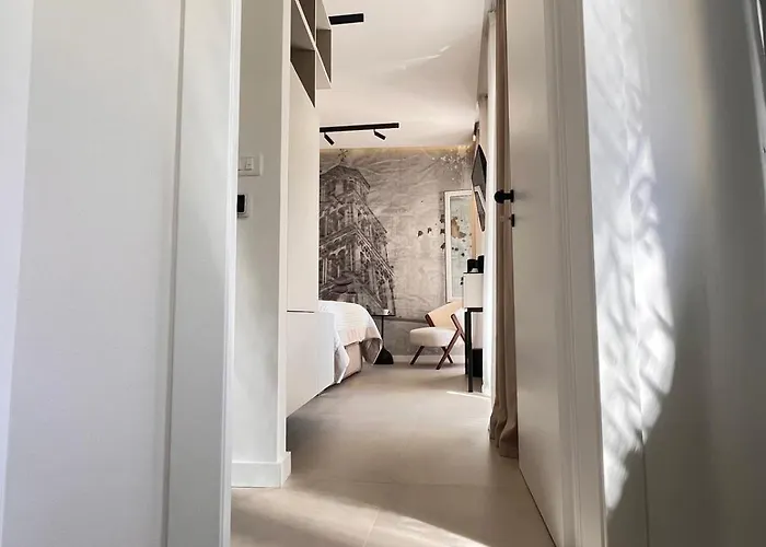 Teuta Garden Luxury Апартаменты Сплит